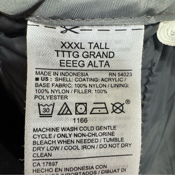 Old Navy Narrow Channel Black Jack Packable Vest Size XXXL Tall - Picture 9 of 10